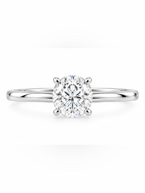 Moissanite Diamond‎ solitaire engagement Ring size 9